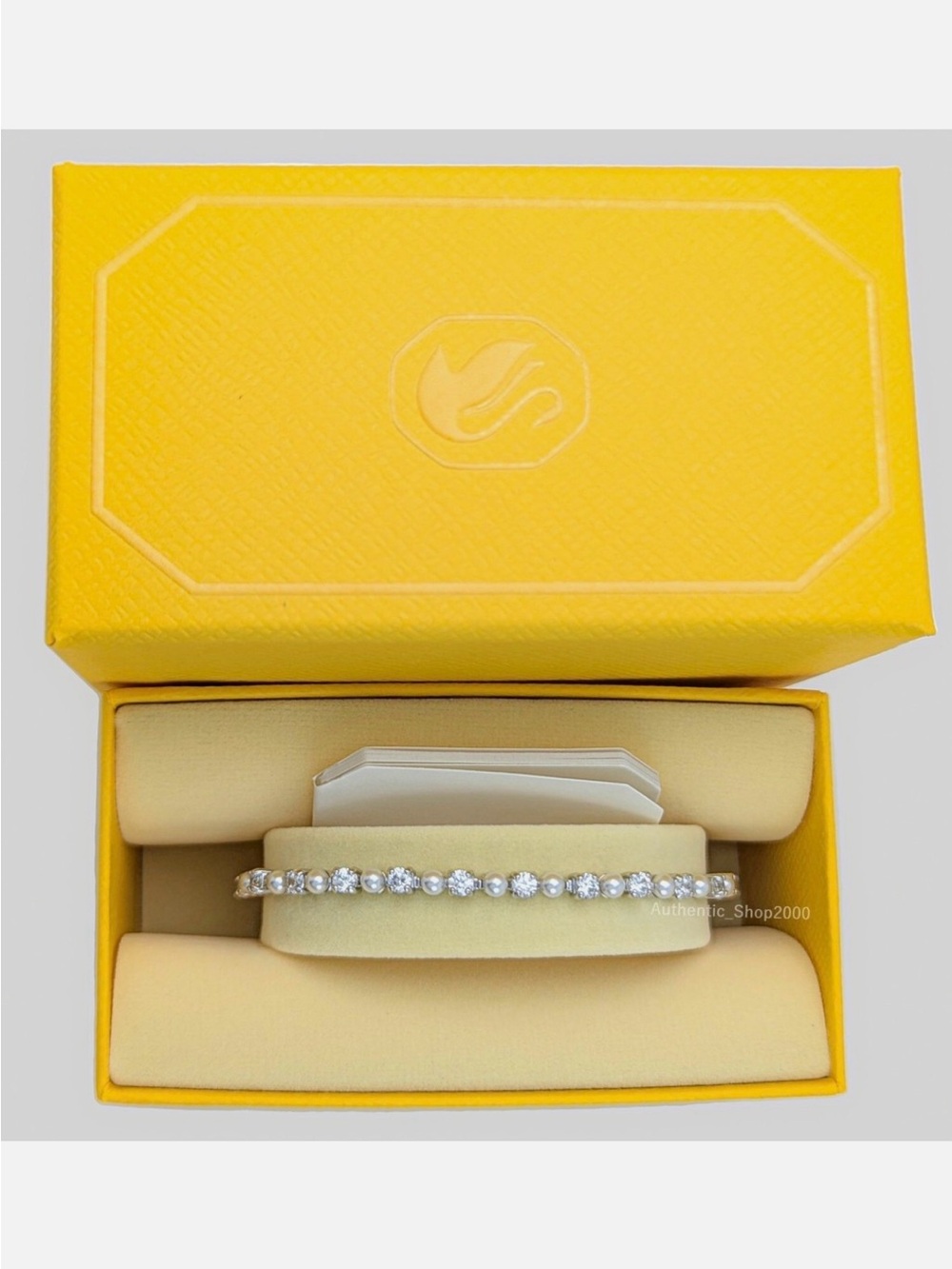 NEW 100% Authentic SWAROVSKI White Crystal Pearls Matrix Tennis Bracelet 5689633 - Picture 7 of 8
